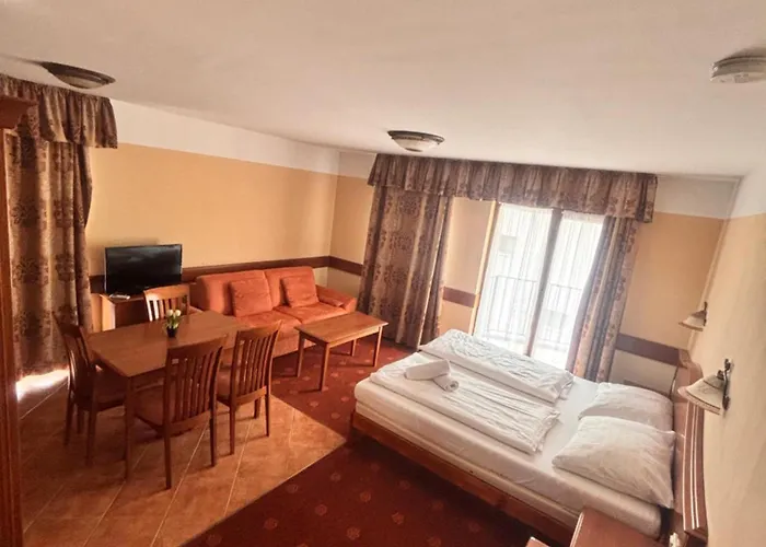 Апартаменты Phoenix House