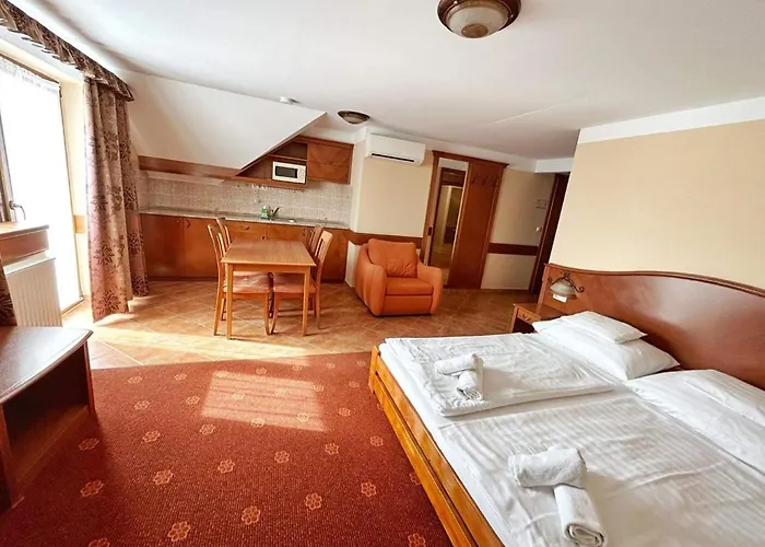 Phoenix House * Hévíz