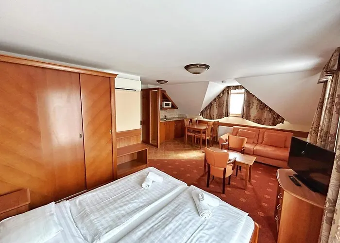 公寓 Phoenix House *