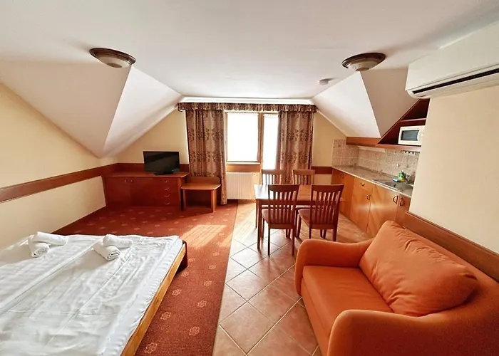 公寓 Phoenix House *