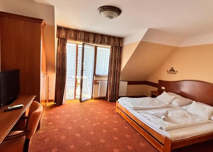 Phoenix House Апартаменты